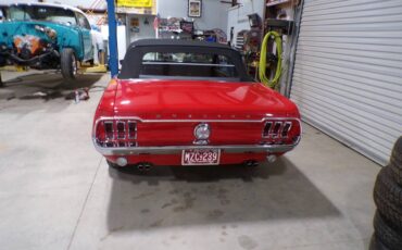 Ford-mustang-convertible-1968-red-4