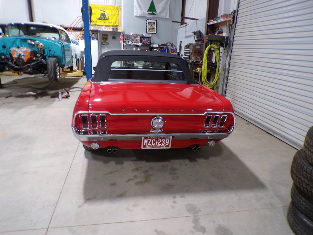 Ford-mustang-convertible-1968-red-4