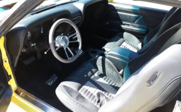 Ford-mustang-convertible-1970-yellow-8
