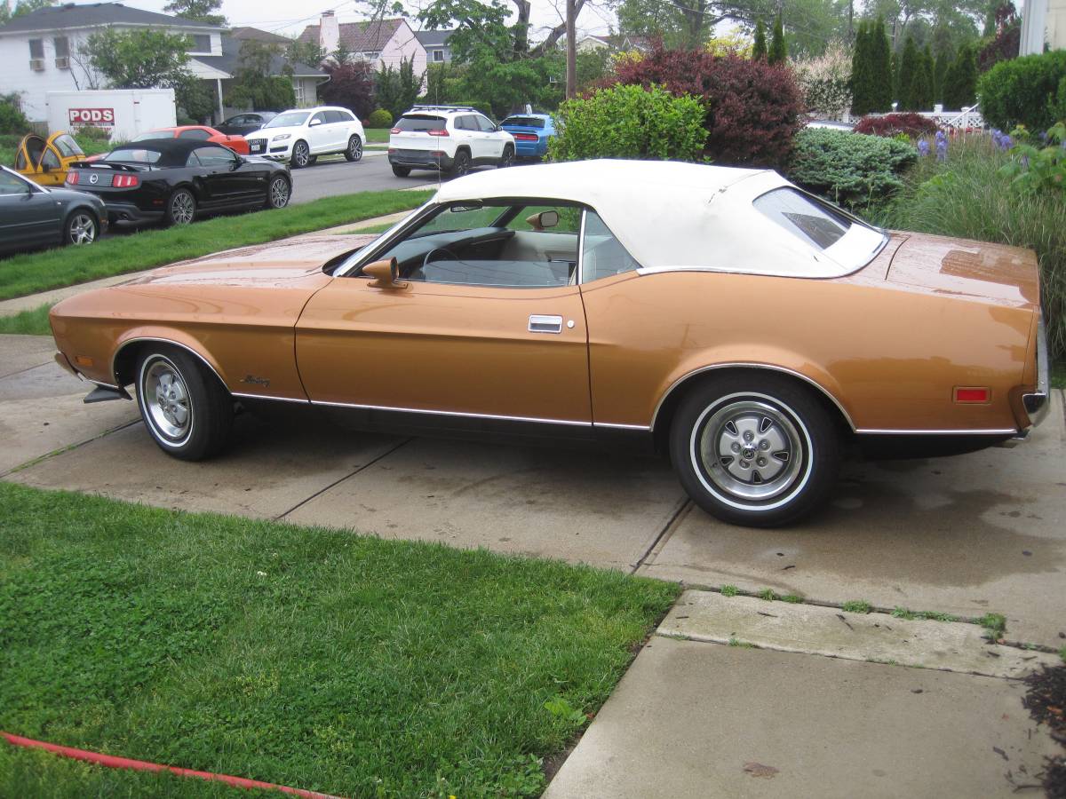 Ford-mustang-convertible-1973-1