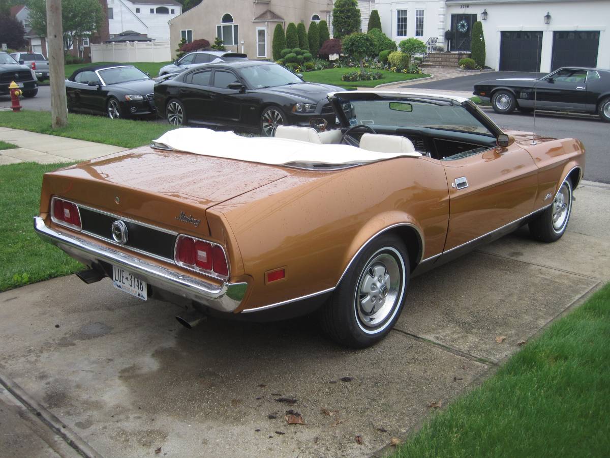 Ford-mustang-convertible-1973-12