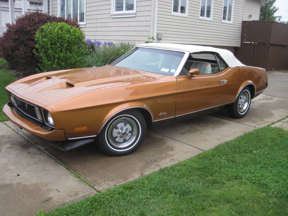 Ford-mustang-convertible-1973