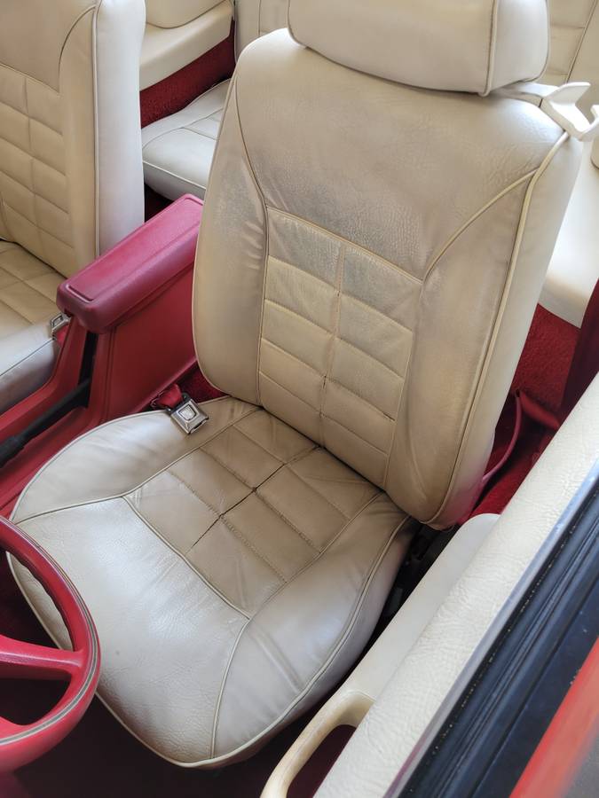 Ford-mustang-convertible-1983-red-3