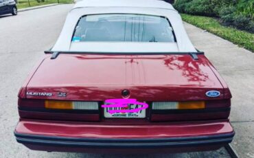 Ford-mustang-convertible-1984-red-1