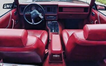 Ford-mustang-convertible-1984-red-6