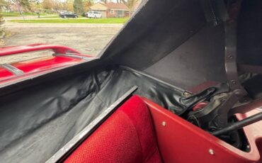Ford-mustang-convertible-1986-red-13