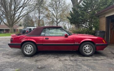Ford-mustang-convertible-1986-red-3