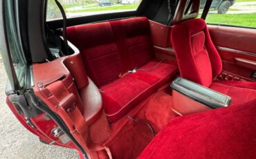 Ford-mustang-convertible-1986-red-9