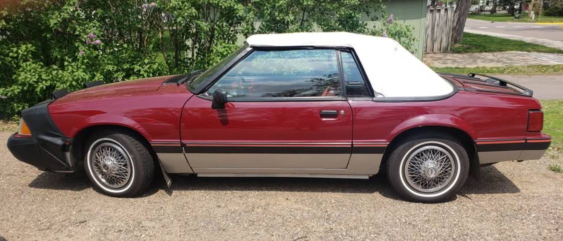 Ford-mustang-convertible-1988-10