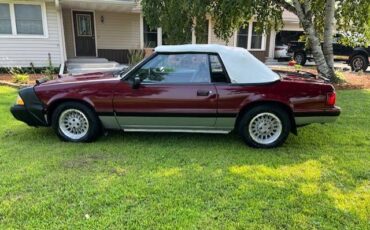 Ford-mustang-convertible-1988-12