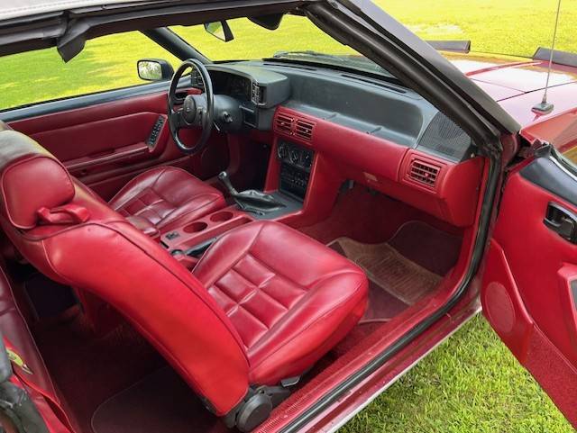 Ford-mustang-convertible-1988-17