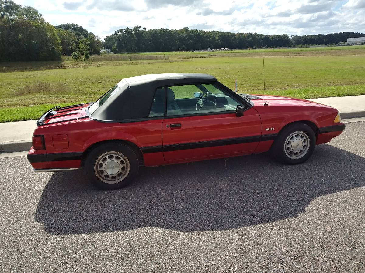 Ford-mustang-convertible-1989-red-5