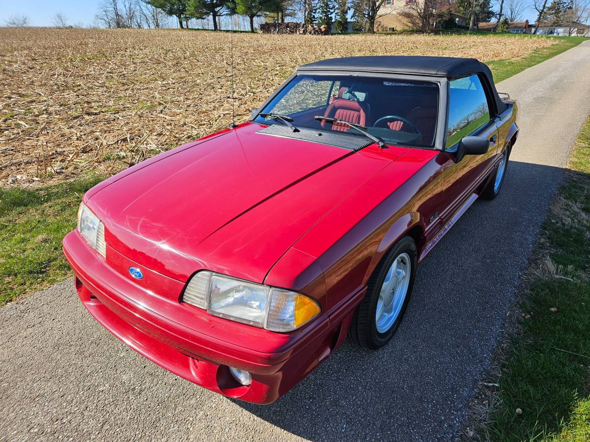 Ford-mustang-convertible-1991-red-1