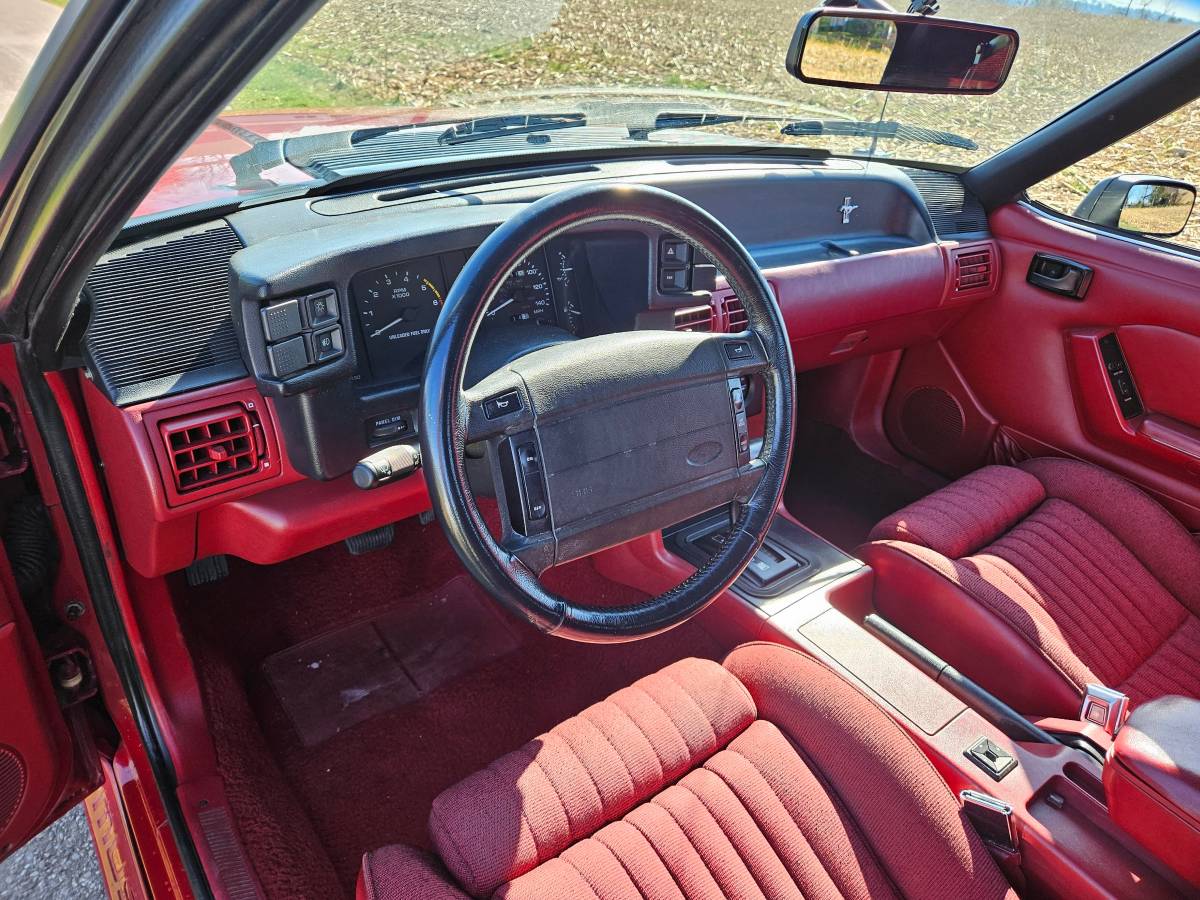 Ford-mustang-convertible-1991-red-13