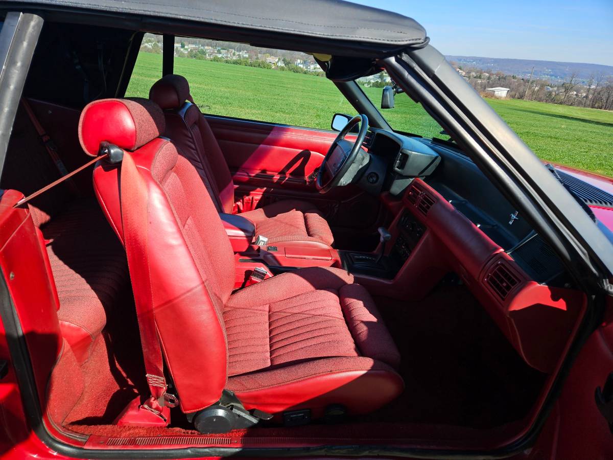 Ford-mustang-convertible-1991-red-16