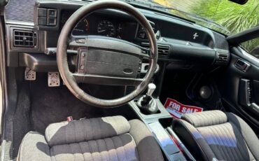 Ford-mustang-convertible-1991-white-4