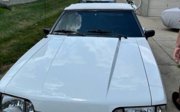 Ford-mustang-convertible-1991-white-9