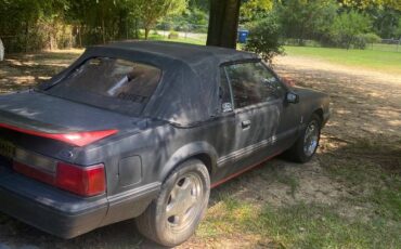 Ford-mustang-convertible-1992-black