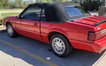 Ford-mustang-convertible-1992-red-10