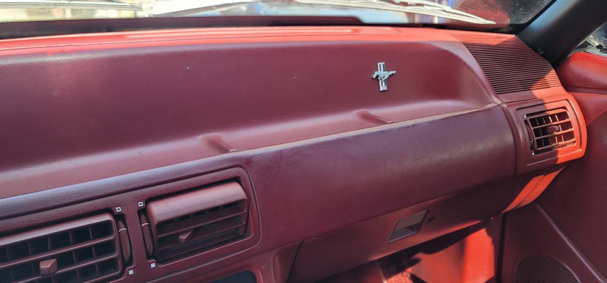 Ford-mustang-convertible-1992-red-11