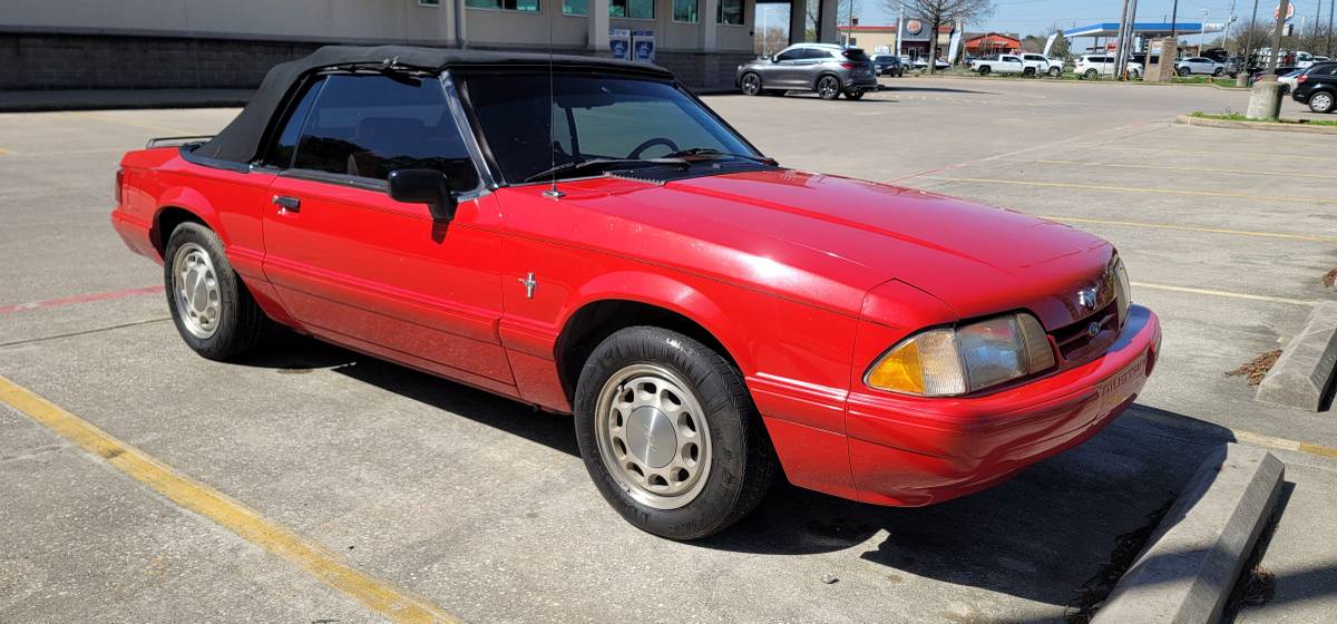 Ford-mustang-convertible-1992-red-3