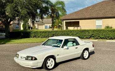Ford-mustang-convertible-1993-11