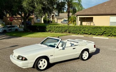 Ford-mustang-convertible-1993-2