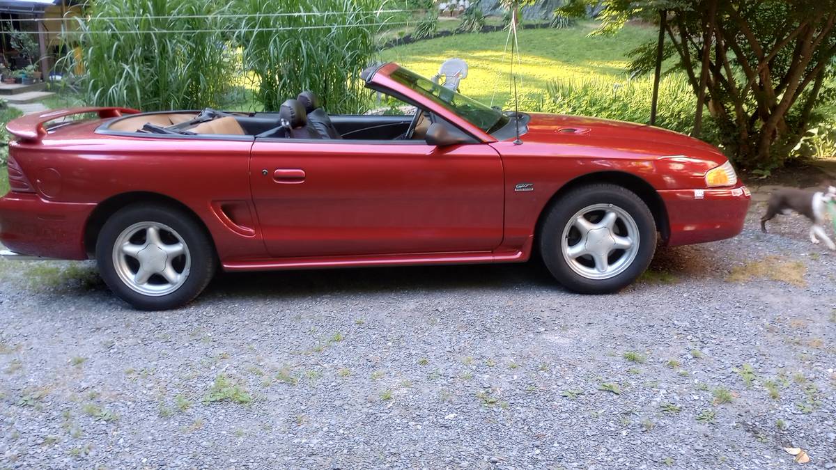 Ford-mustang-convertible-1995-red-3