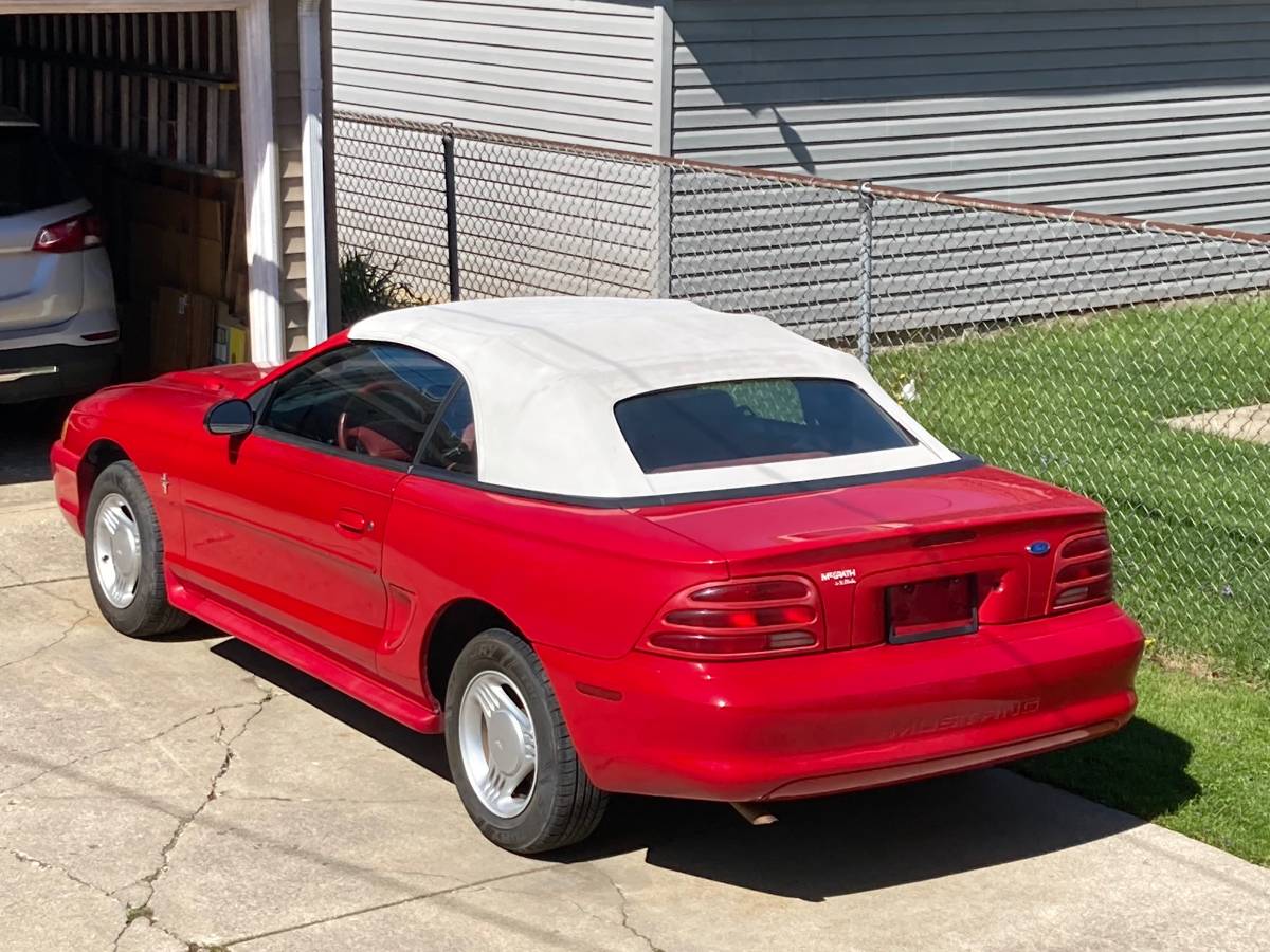 Ford-mustang-convertible-1995-red-9