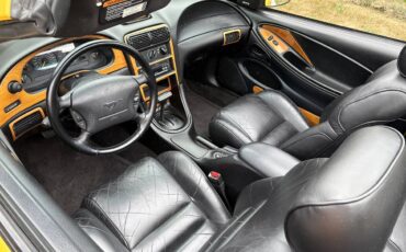 Ford-mustang-convertible-1995-yellow-12