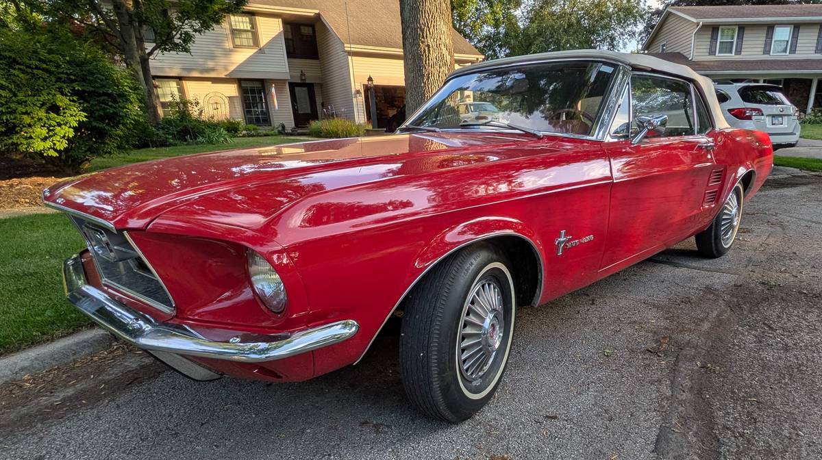 Ford-mustang-convertiible-1967-red-2