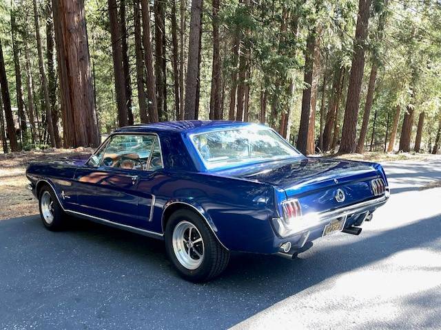 Ford-mustang-coupe-1965-blue-5