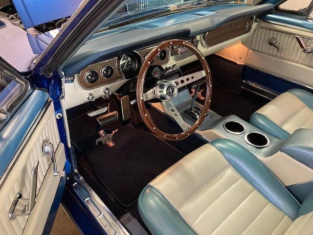 Ford-mustang-coupe-1965-blue-6