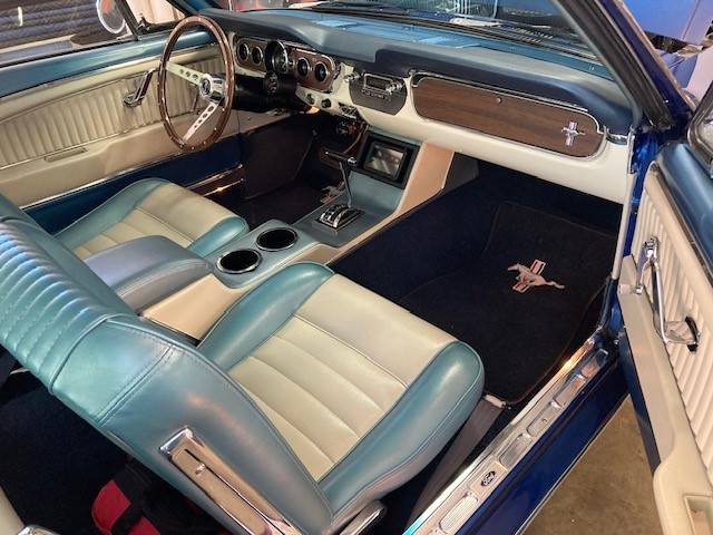 Ford-mustang-coupe-1965-blue-7