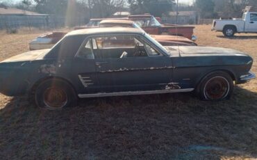 Ford-mustang-coupe-1966-blue-4