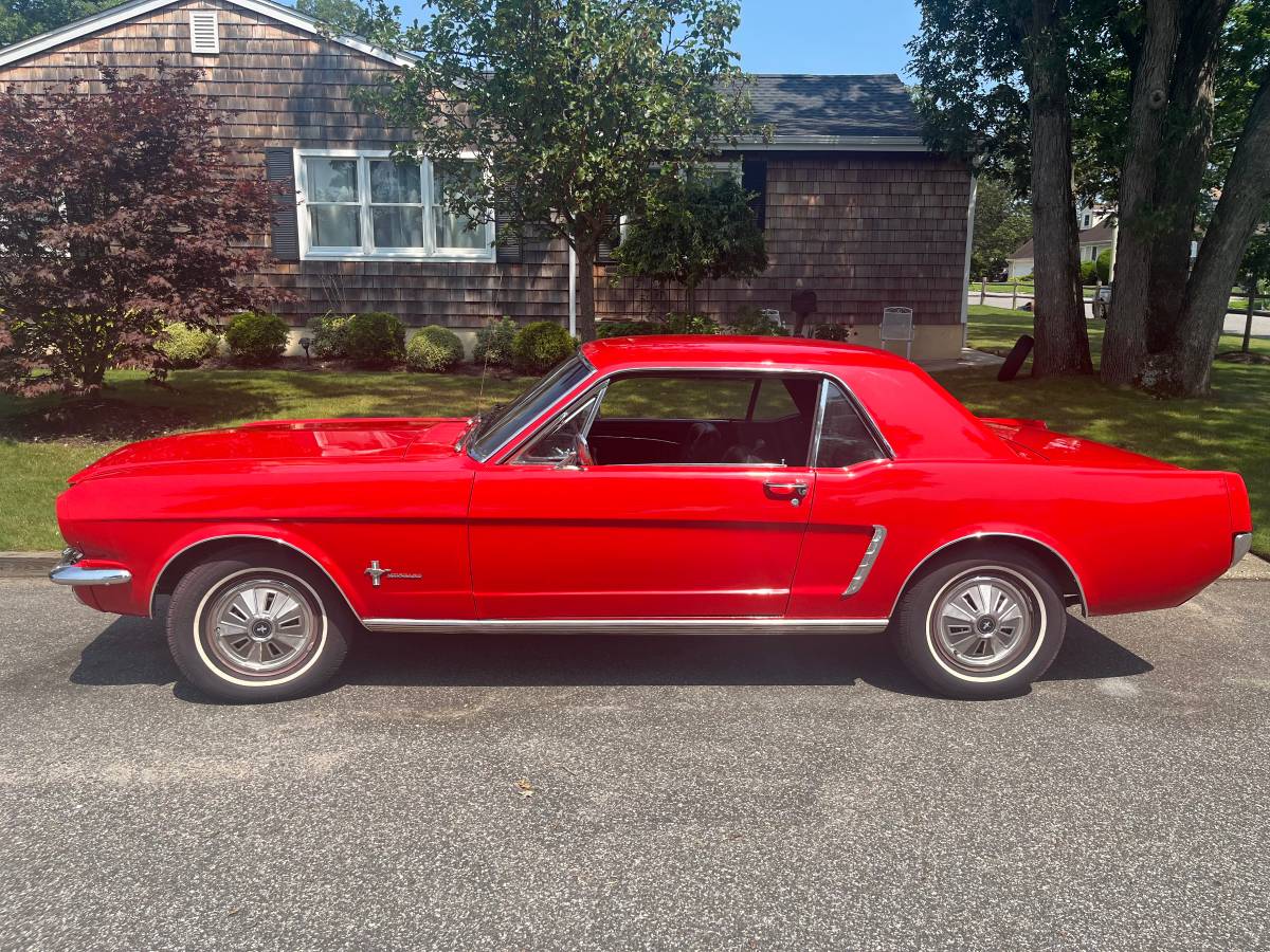 Ford-mustang-coupe-1966-red-8