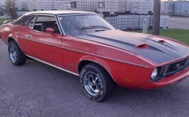 Ford-mustang-coupe-1973-red