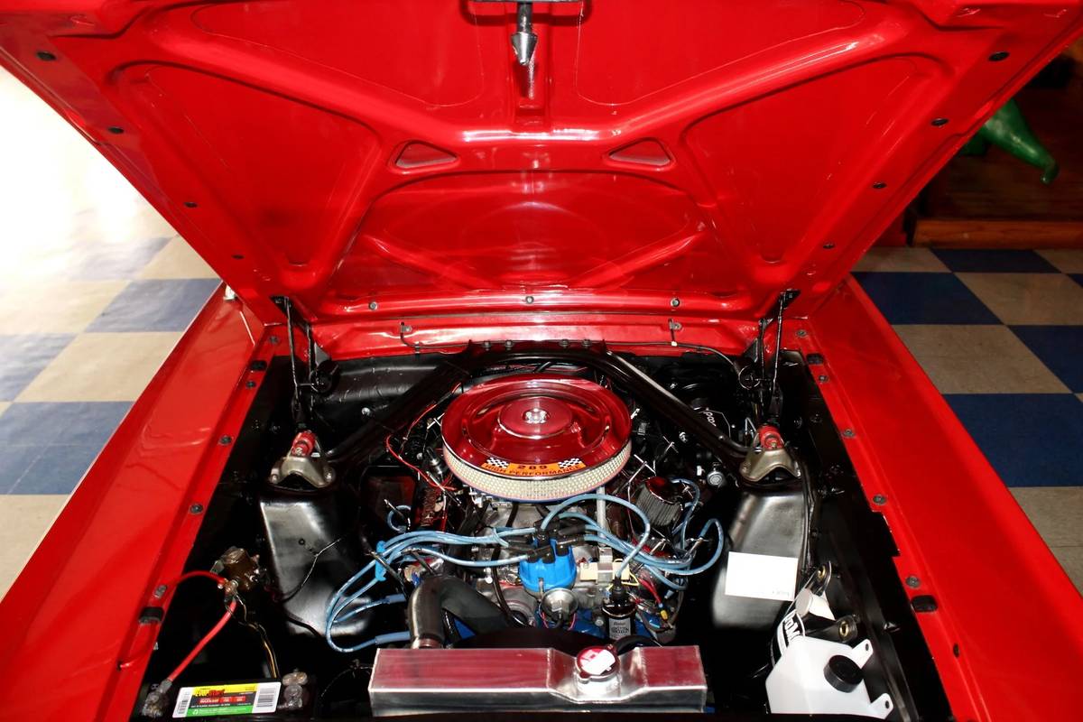 Ford-mustang-fastback-1965-23