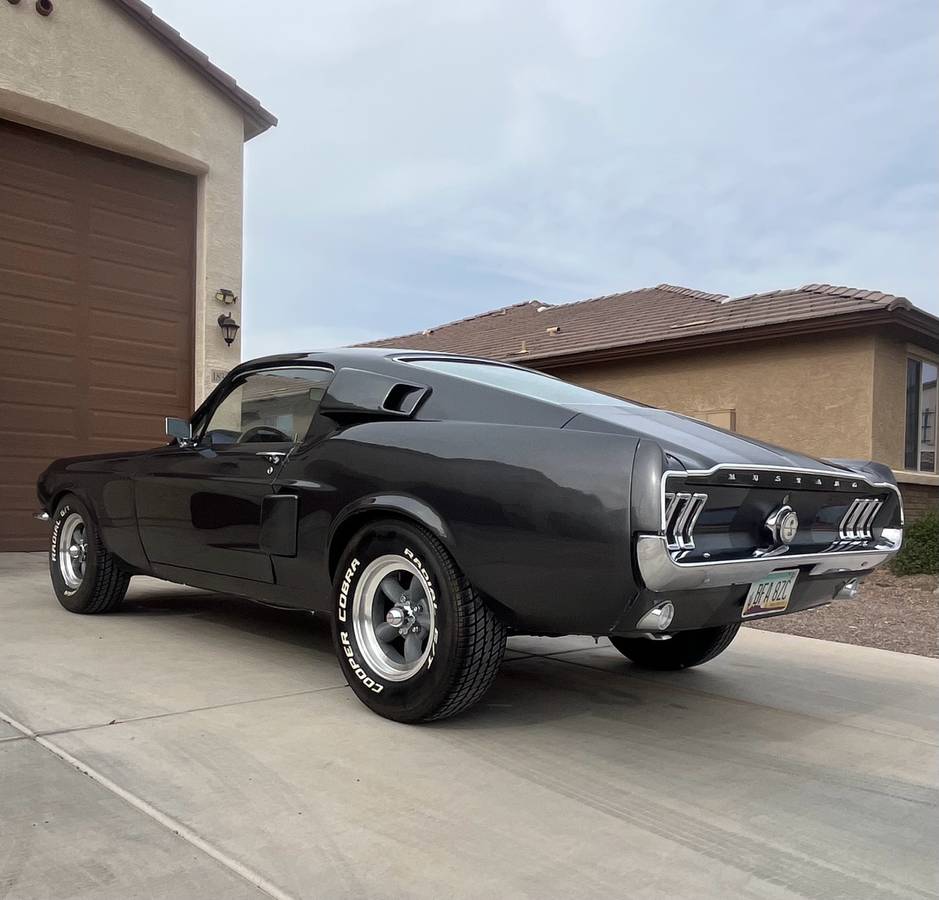 Ford-mustang-fastback-1967-14
