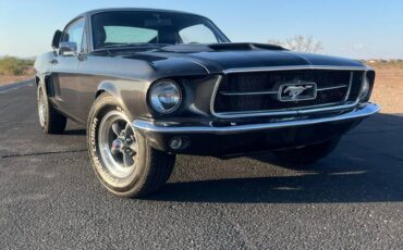 Ford-mustang-fastback-1967-2