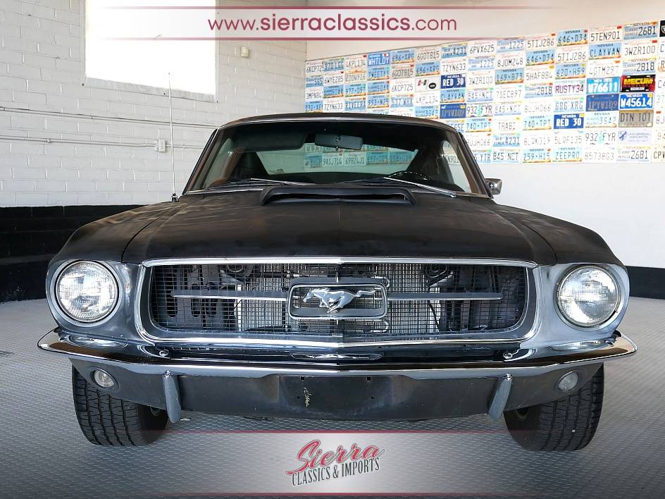 Ford-mustang-fastback-1967-3