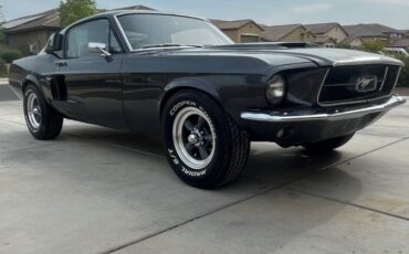 Ford-mustang-fastback-1967
