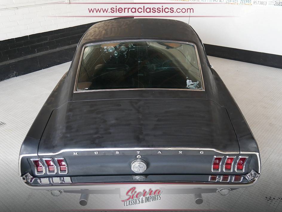 Ford-mustang-fastback-1967-7