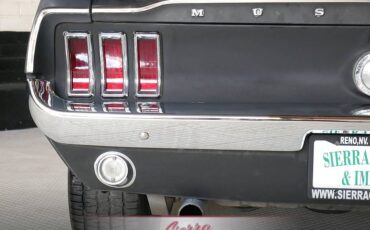 Ford-mustang-fastback-1967-8
