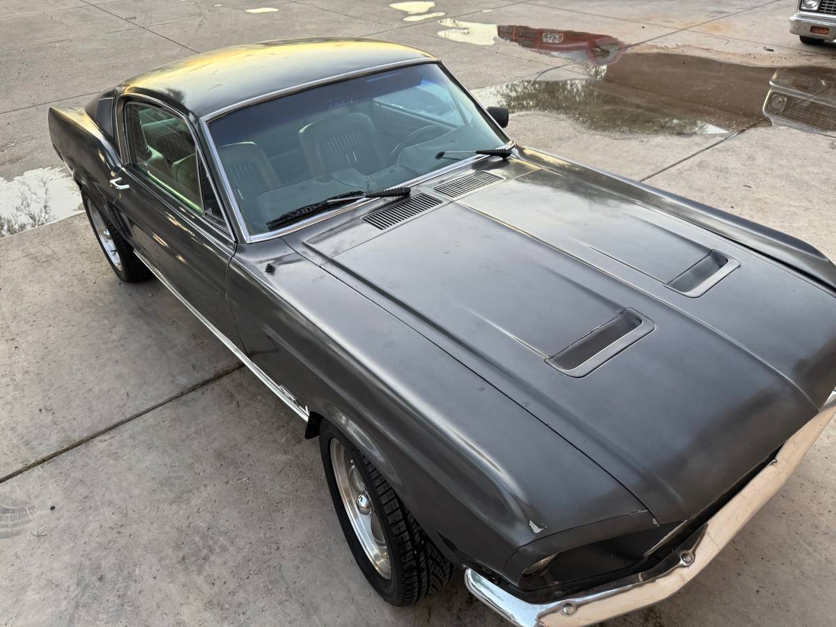 Ford-mustang-fastback-1968-11