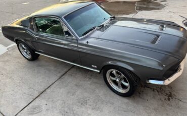 Ford-mustang-fastback-1968-19