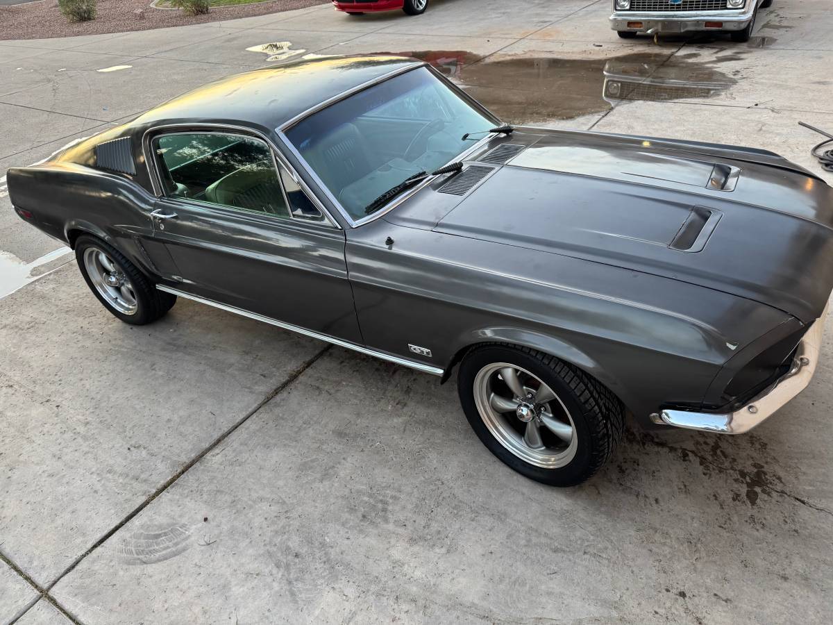 Ford-mustang-fastback-1968-19