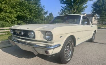 Ford-mustang-fastback-22-1966-white