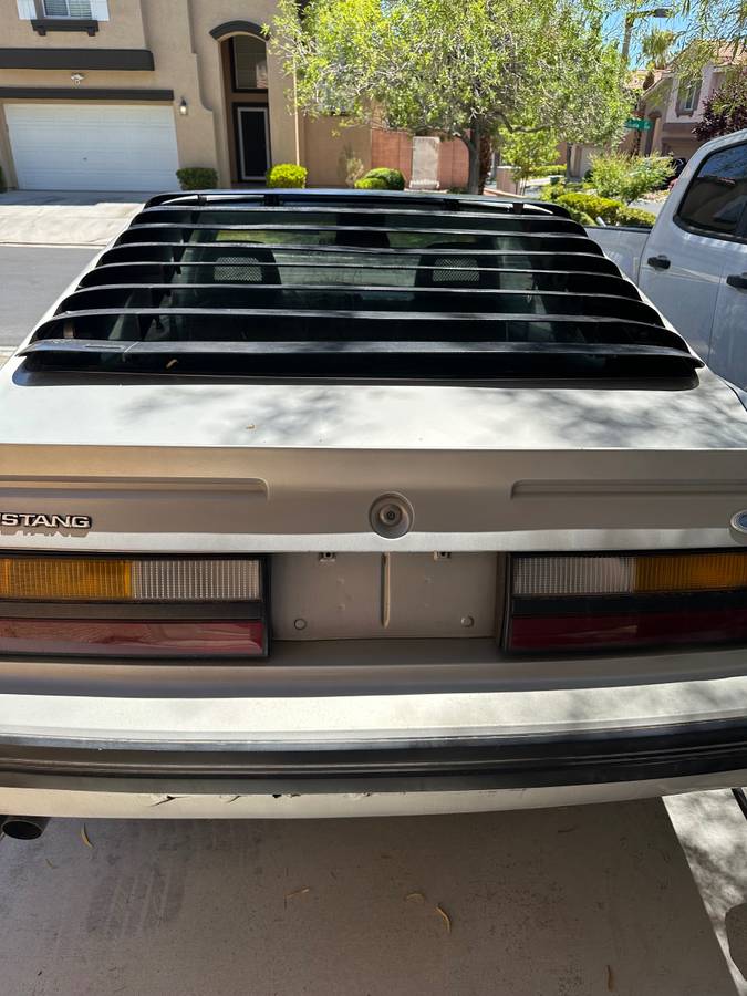 Ford-mustang-fox-body-1983-1