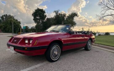 Ford-mustang-glx-1984-red-11